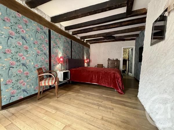 Maison à vendre  8 pièces - 170,85 m 2   ISSOUDUN  - 36