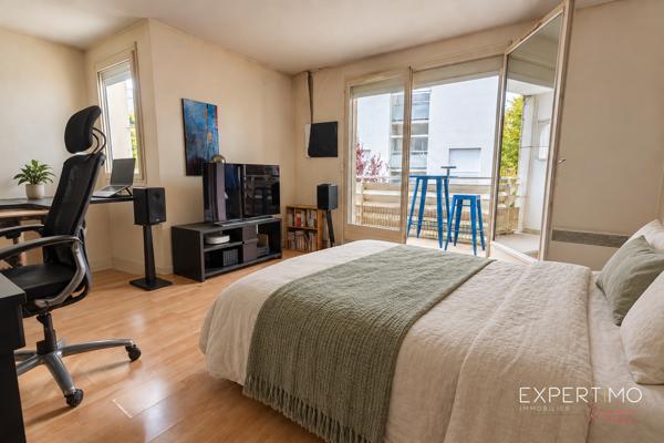 Montigny-le-Bretonneux – Studio avec balcon vendu loué, idéal investisseur