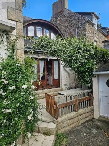 Achat - Maison Cancale 35260 5 pièces 103 m 2 174 m 2