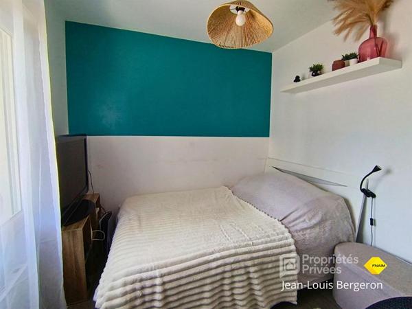 Ste Radegonde, Maison de plain-pied 102 m² .Jardin plein sud