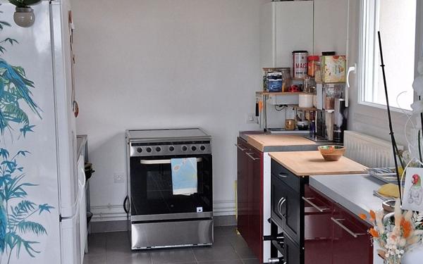 Appartement à vendre    3 pièces • 65 m2 Plougastel-Daoulas