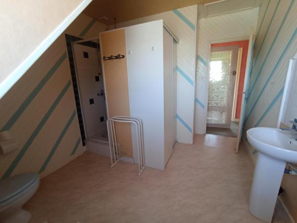 Plouescat – Immeuble de rapport à proximité du bourg et de la mer