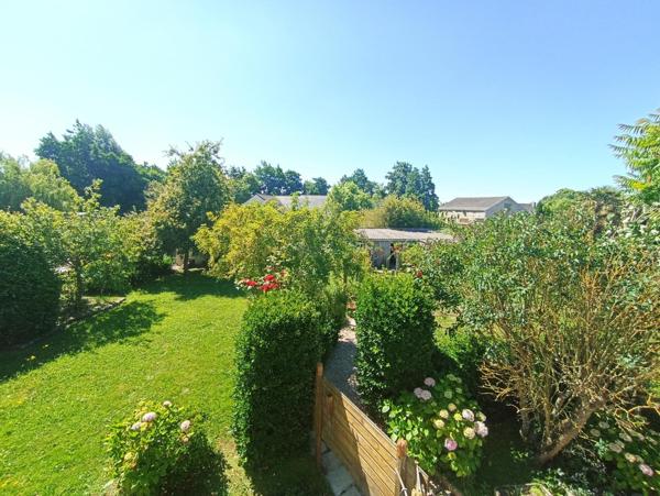 Plouescat – Immeuble de rapport à proximité du bourg et de la mer