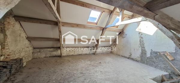 Bâtisse située au coeur de la cité médiéval et dotée d'un emplacement exceptionnel !