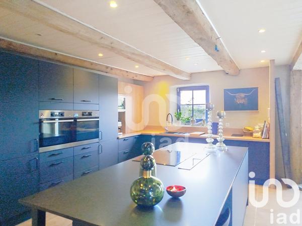 Maison à vendre 8 pièces 259 m² Saint-Père-Marc-en-Poulet