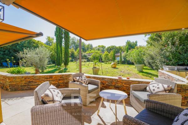 À 5 min du centre-ville, au calme, jolie maison de campagne