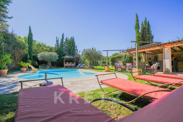 À 5 min du centre-ville, au calme, jolie maison de campagne