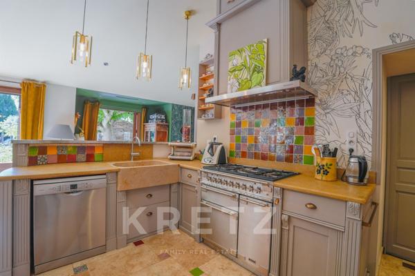 À 5 min du centre-ville, au calme, jolie maison de campagne