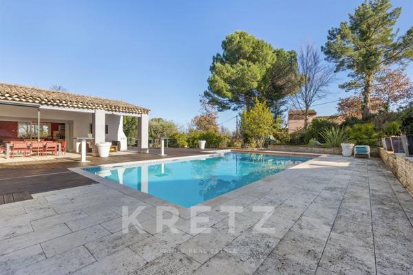 Pierrevert-vue imprenable- Villa d'architecte de plus de 350m2