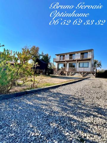 VILLA CONTEMPORAINE A OSSATURE BOIS D'INSPIRATION WEST COAST A VENDRE A FRONTIGNAN