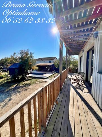 VILLA CONTEMPORAINE A OSSATURE BOIS D'INSPIRATION WEST COAST A VENDRE A FRONTIGNAN