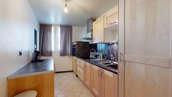 Location                                                      Appartement
                        
                     2 pièces                      53 m2                     à Torcy