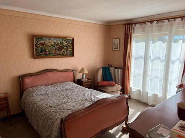 Pavillon à vendre à Cosne-Cours-sur-Loire dans la Nièvre (58200), ref : ST 247