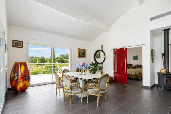 Propriété familiale de 295 m² avec piscine, vue Rhune et parc paysager de 3 000 m²