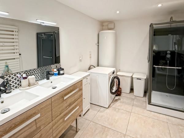 Maison individuelle semi plain-pied