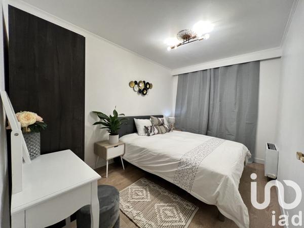 Appartement 2 pièces de 48 m² à Bagnolet (93170)