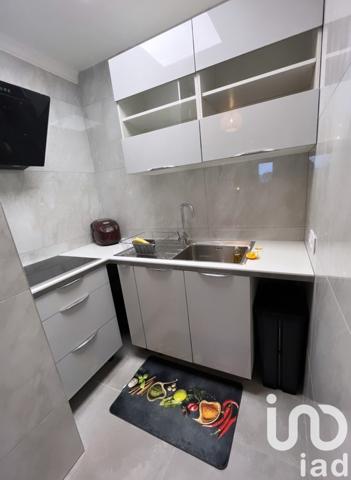 Appartement 2 pièces de 48 m² à Bagnolet (93170)