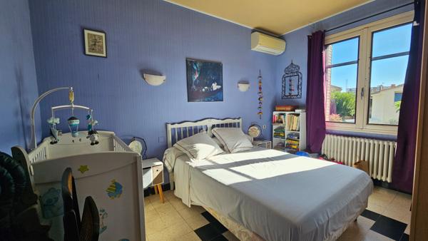 Maison Nimes 8 pièce(s) 211 m2