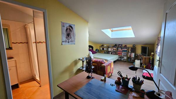 Maison Nimes 8 pièce(s) 211 m2