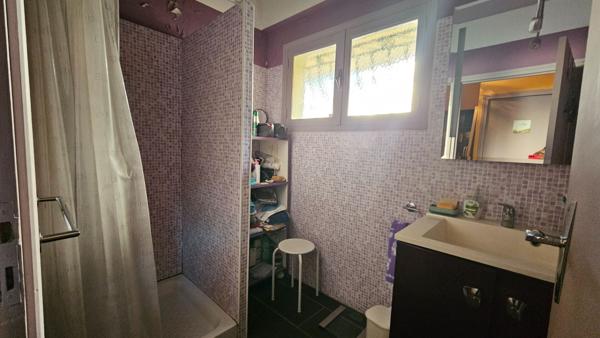 Maison Nimes 8 pièce(s) 211 m2