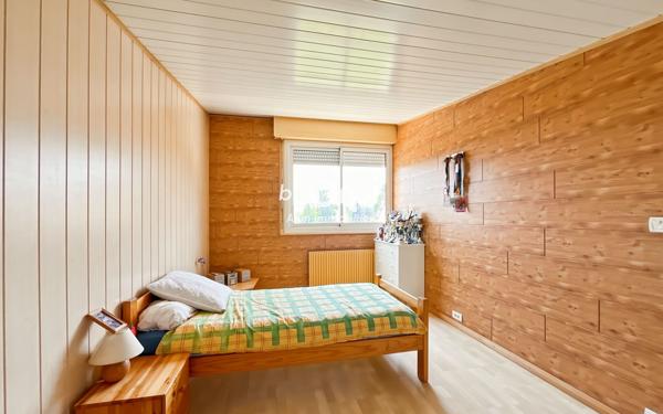 Maison à vendre    6 pièces • 150 m2 Montluçon