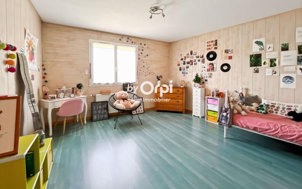 Maison à vendre    6 pièces • 150 m2 Montluçon