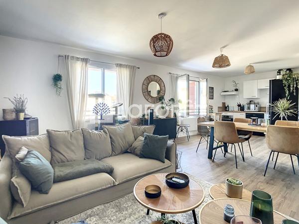 Location appartement Parthenay - 3 pièce(s) - 65 m² - 600 € par mois