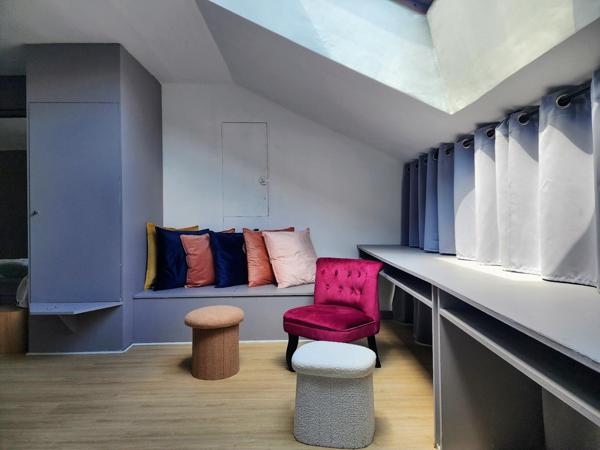 Immeuble à usage mixte habitation / professionnel