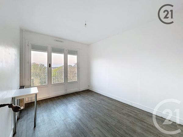 Appartement F3 à vendre  3 pièces - 67,23 m2 MONTEREAU FAULT YONNE - 77