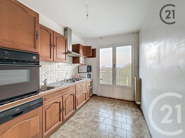 Appartement F3 à vendre  3 pièces - 67,23 m2 MONTEREAU FAULT YONNE - 77
