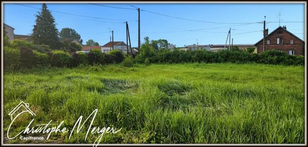 Dpt Moselle (57), à vendre DIEUZE terrain 772m²