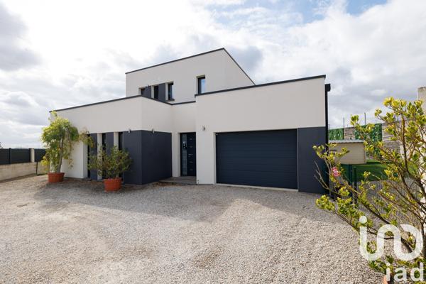 Maison à vendre 6 pièces 173 m² Montois-la-Montagne