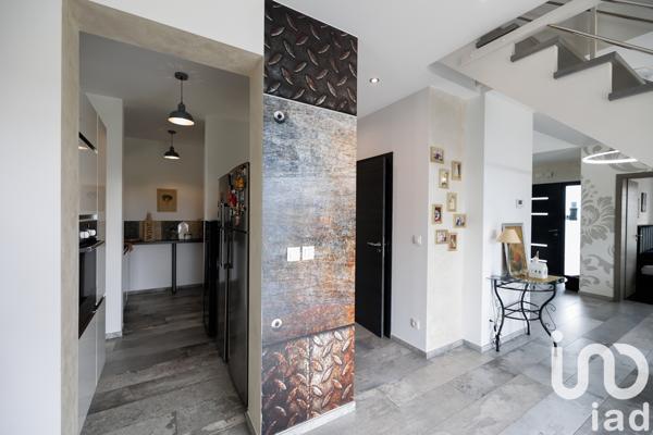 Maison à vendre 6 pièces 173 m² Montois-la-Montagne