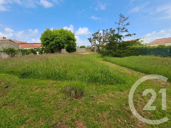 Terrain à vendre  914 m 2   TALMONT ST HILAIRE  - 85