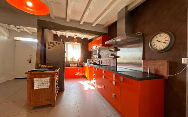 Maison à vendre    4 pièces •  Aire-sur-l'Adour