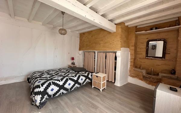 Maison à vendre    4 pièces •  Aire-sur-l'Adour