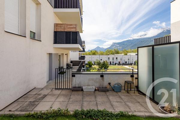 Appartement F4 à vendre  4 pièces - 78,13 m 2   ECHIROLLES  - 38