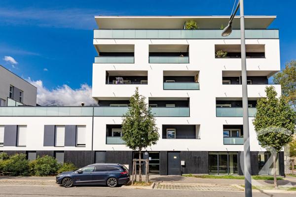Appartement F4 à vendre  4 pièces - 78,13 m 2   ECHIROLLES  - 38