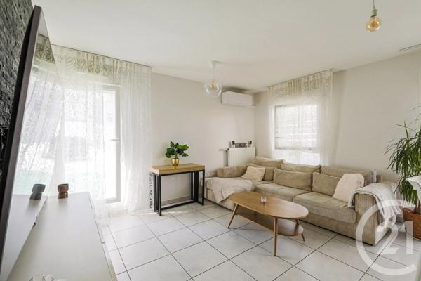 Appartement F4 à vendre  4 pièces - 78,13 m 2   ECHIROLLES  - 38