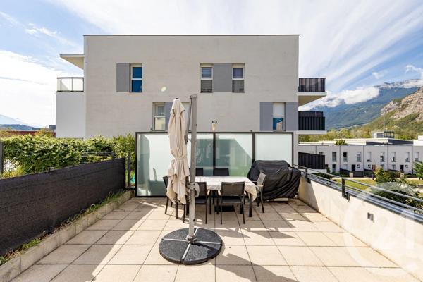 Appartement F4 à vendre  4 pièces - 78,13 m 2   ECHIROLLES  - 38