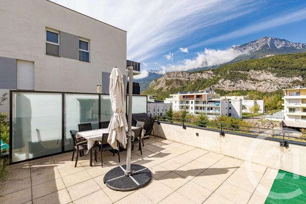 Appartement F4 à vendre  4 pièces - 78,13 m 2   ECHIROLLES  - 38