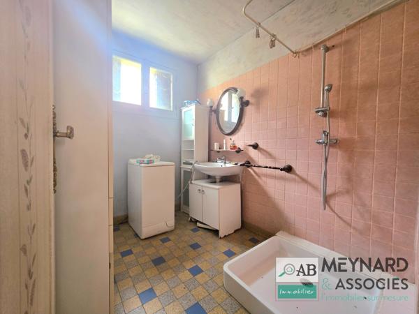 À vendre à Mouroux – Maison indépendante à rénover avec garage, et grenier aménageable. Mouroux (77120)