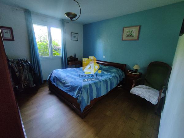 Maison - 8 pièces - 176 m²