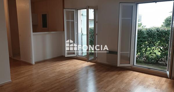 Location Studio 30.93 m² - Roissy-en-france 95700