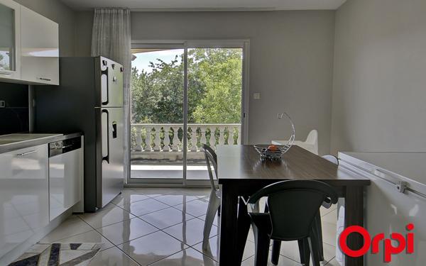 Maison à vendre    6 pièces •  La Tour-du-Pin