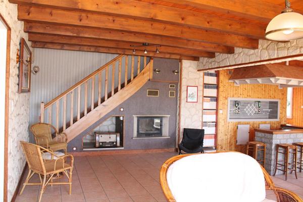 Exclusivité Naussac face au Lac Maison  5 pièce(s) 168 m2 avec une vue panoramique