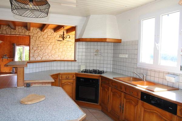 Exclusivité Naussac face au Lac Maison  5 pièce(s) 168 m2 avec une vue panoramique