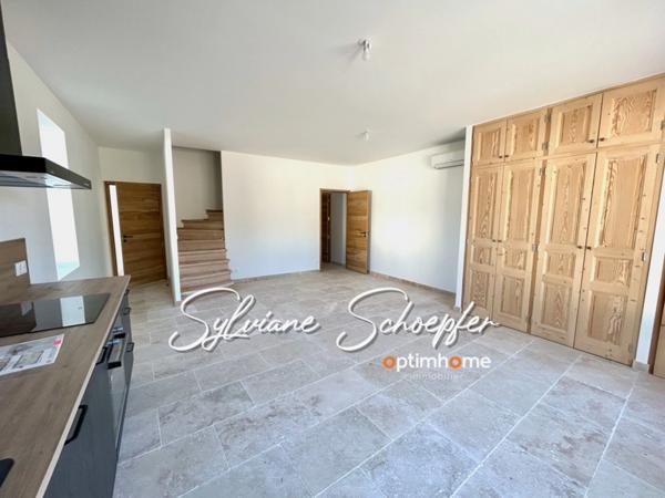 Alliance parfaite entre vieilles pierres et rénovation haut de gamme