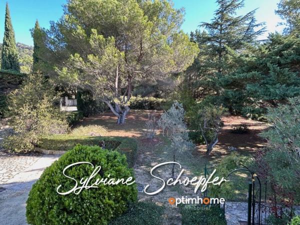 Alliance parfaite entre vieilles pierres et rénovation haut de gamme