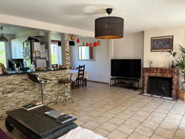 A vendre Belle maison familiale à Pont Saint Maxence sur une parcelle de 1397m2
